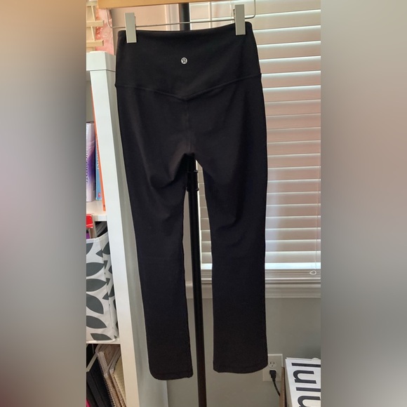 NWOT Lululemon Align High Rise Mini Flare Short - Black - Size 6 - Picture 4 of 6